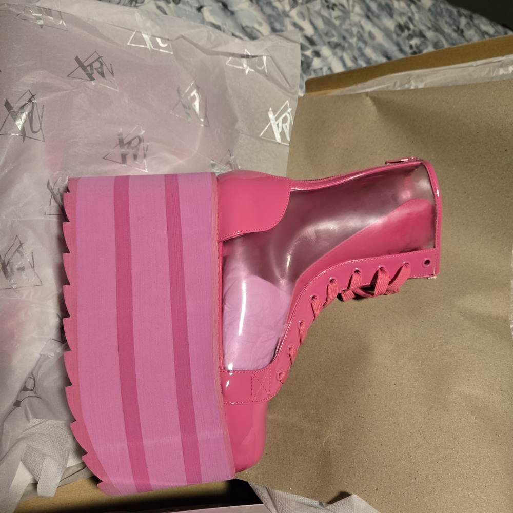YRU Elevation Ultra Pink Platform Boots NEW - Picture 3 of 8